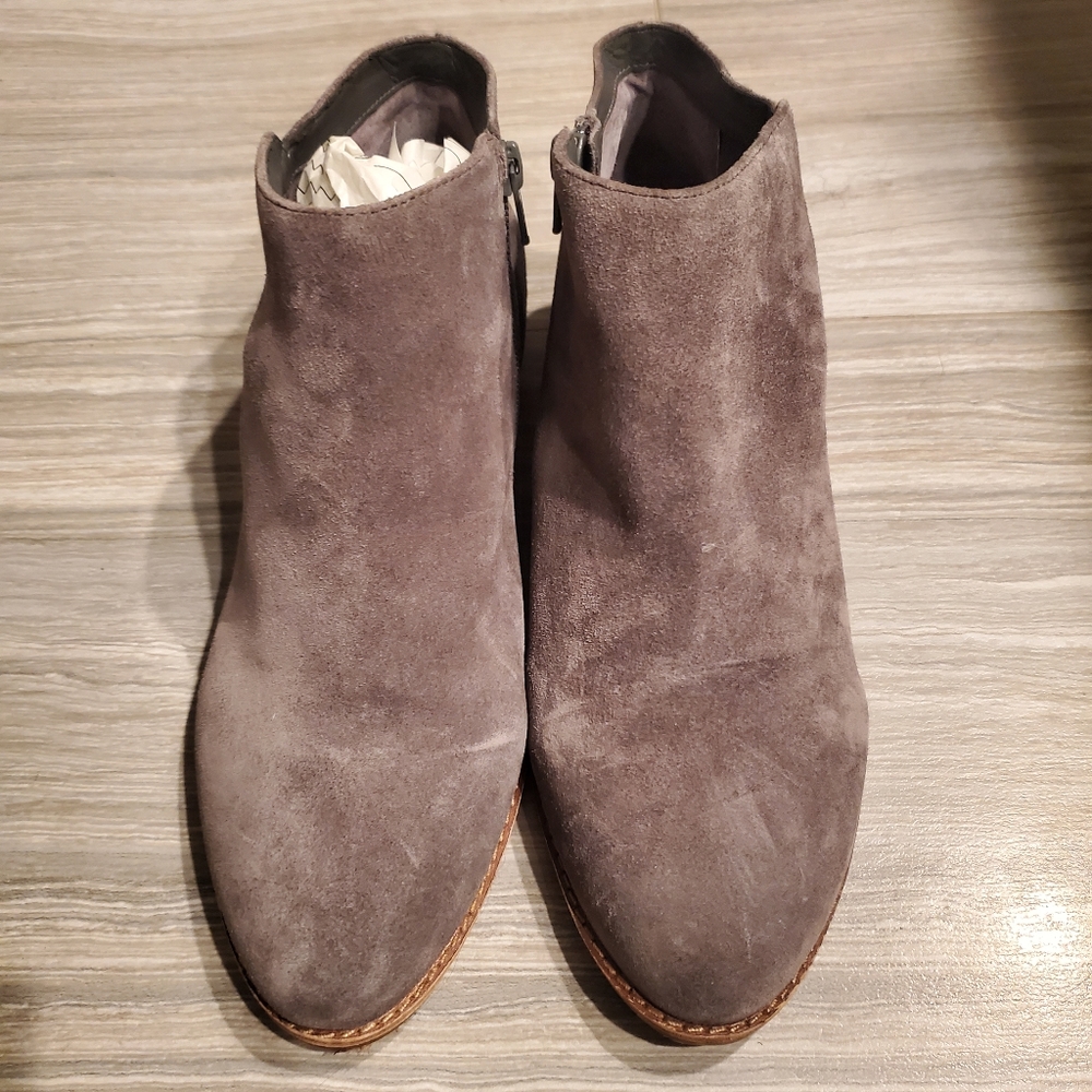 New Gianni binni grey suede boots